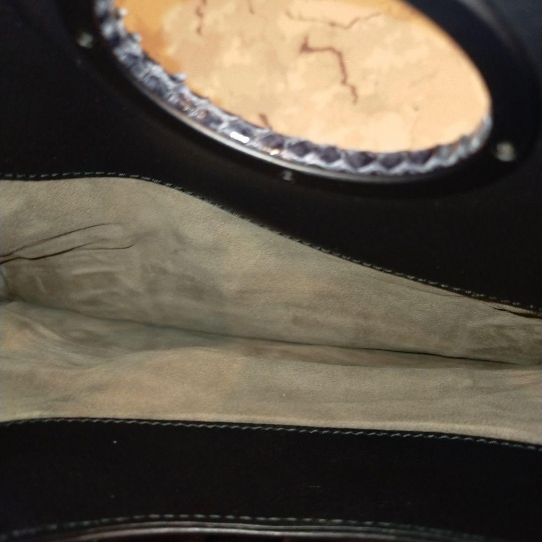 BOTTEGA VENETAボッテガヴェネタ パイソン クラッチバッグ