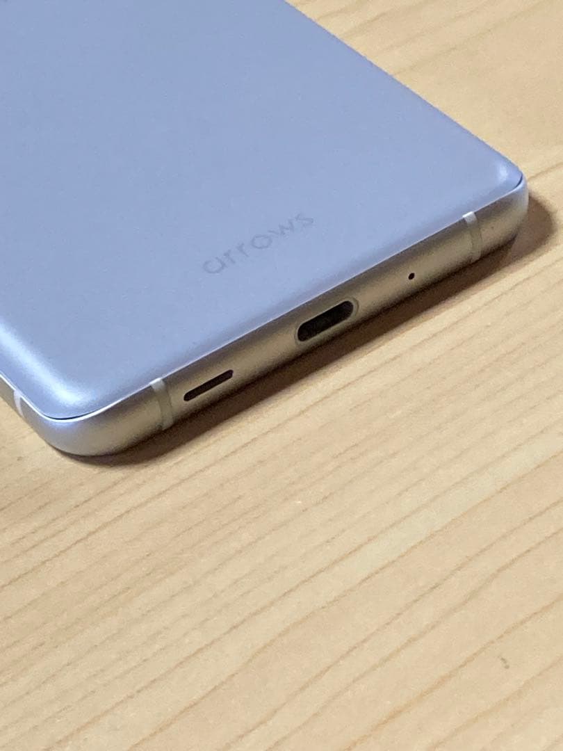 arrows N F－51C　フォグホワイト　SIMフリー　使用少　美品