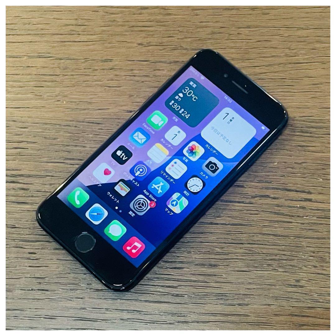 iPhoneSE3 本体 ブラック 64GB SIMフリー 美品 大人気