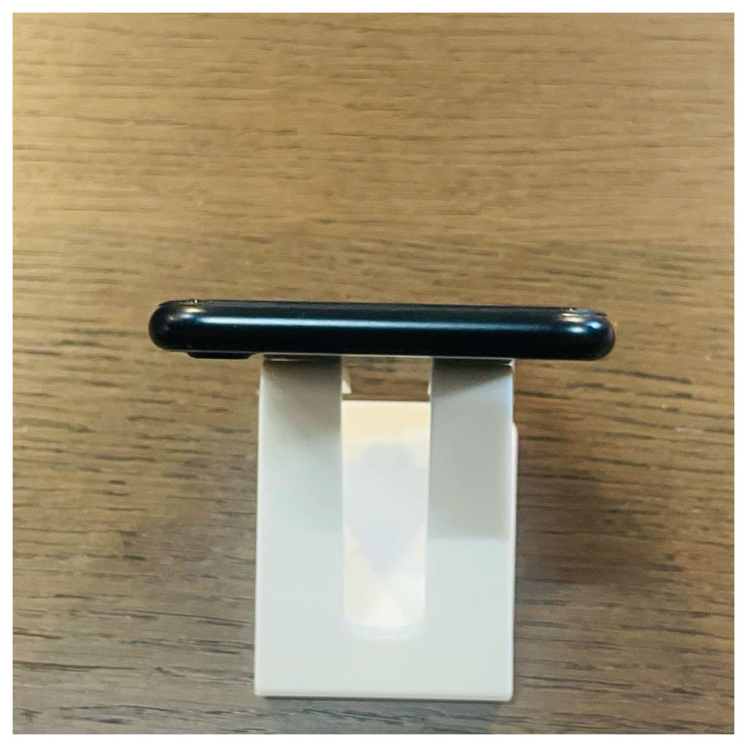 iPhoneSE3 本体 ブラック 64GB SIMフリー 美品 大人気