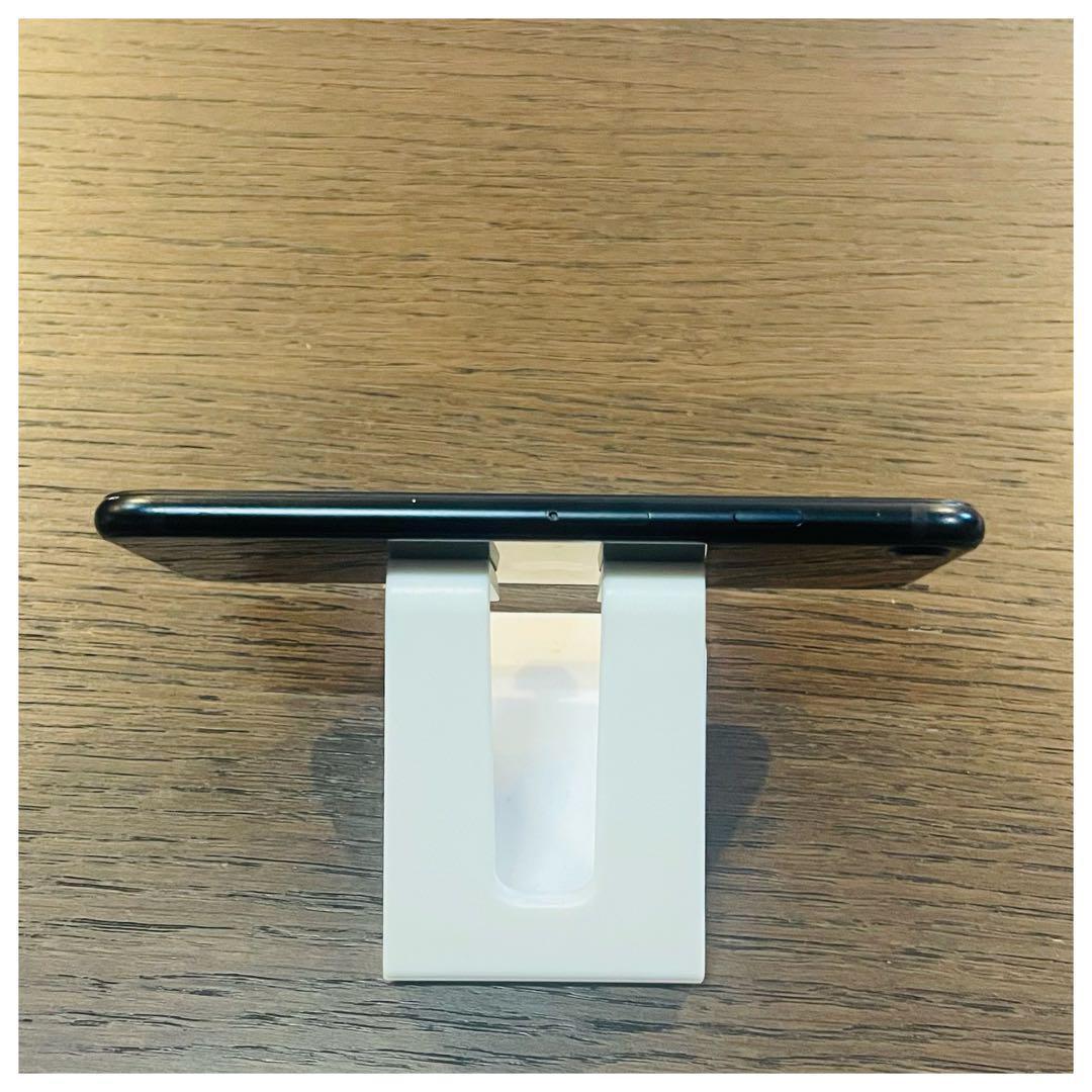 iPhoneSE3 本体 ブラック 64GB SIMフリー 美品 大人気