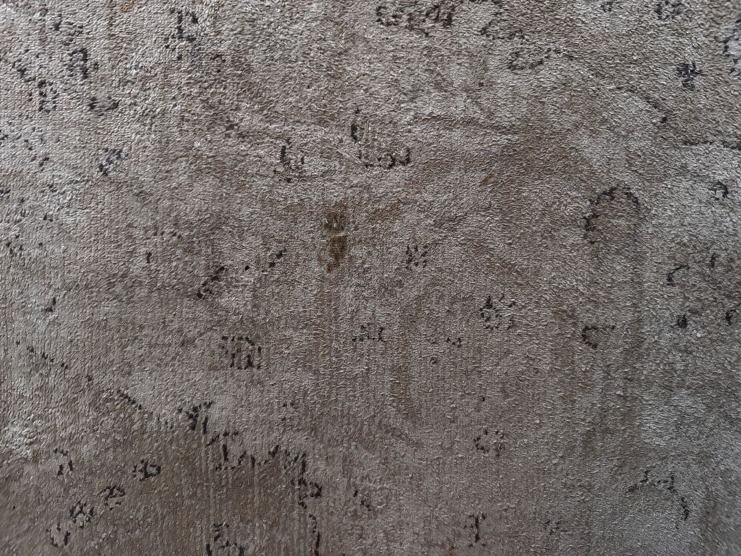 ZARA  ヴィンテージ風クリーム色ラグ 160×230