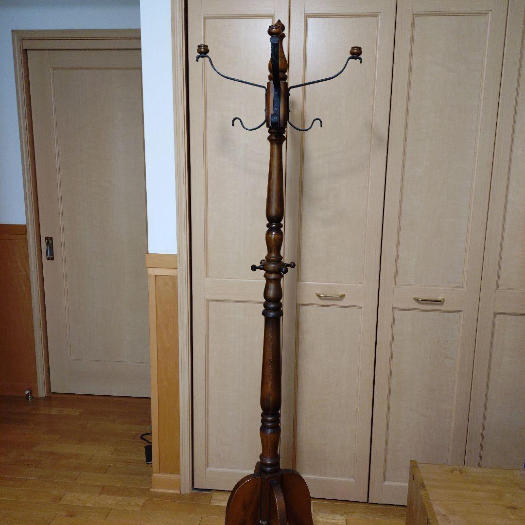 おしゃれなポールスタンド　コロニアル ハンガーラック　カリモク