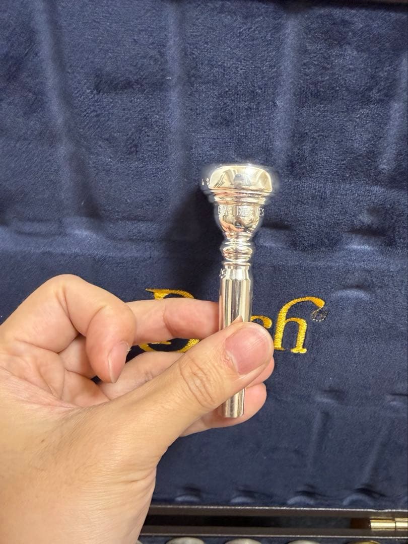 【20日まで値下げ‼︎】トランペットマウスピース ボブリーブス 42M5