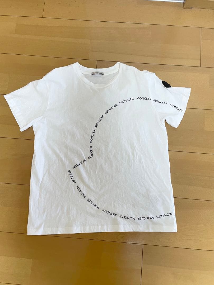 【みーちんさん専用】モンクレールkids（TG12A）Tシャツ