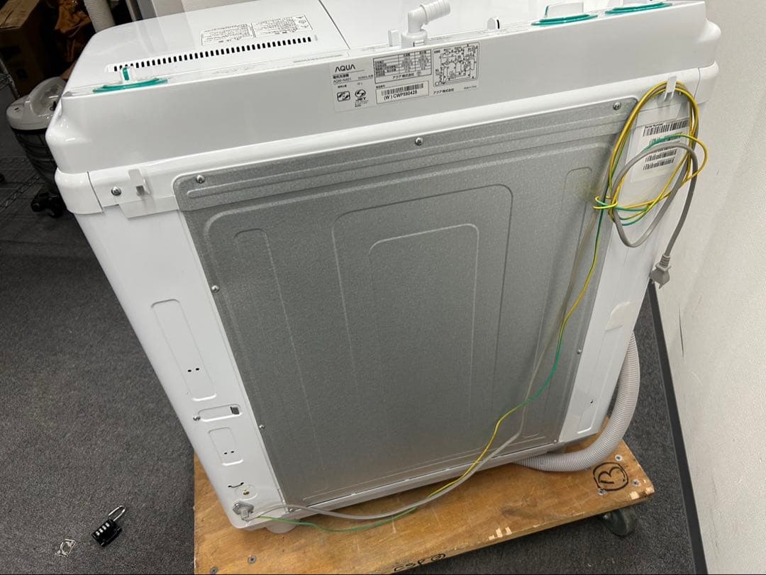 高年式★二層式洗濯機　アクア　AQW-N401 2023年製