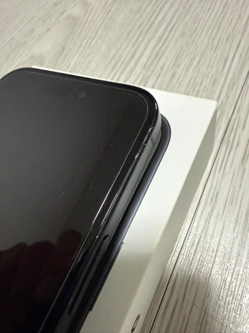 iPhone 15 ブラック 256GB SIMフリー