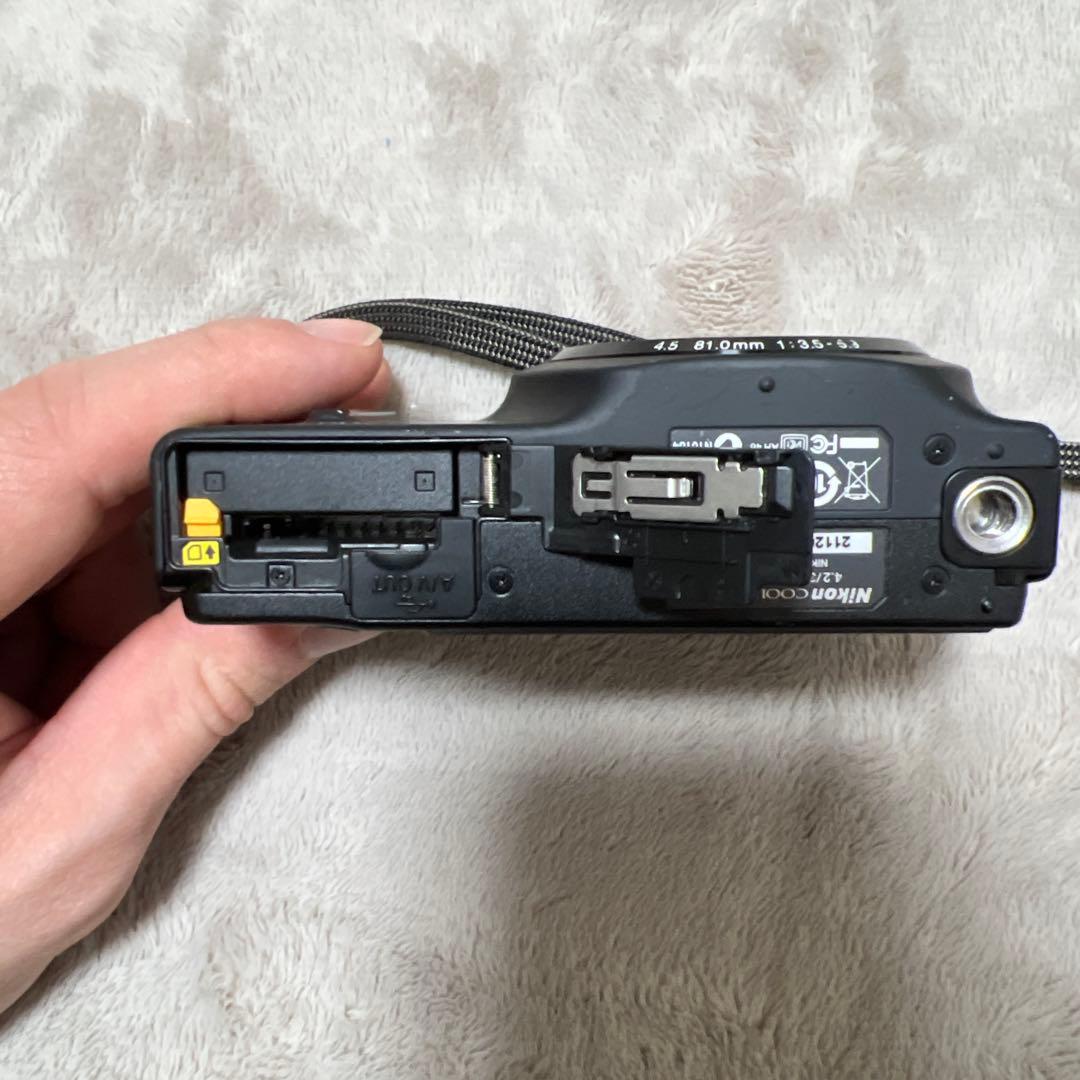 【美品】Nikon COOLPIX S9100 ブラック　動作未確認　デジカメ