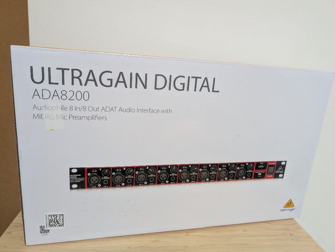 【未使用品】ULTRAGAIN DIGITAL ADA8200
