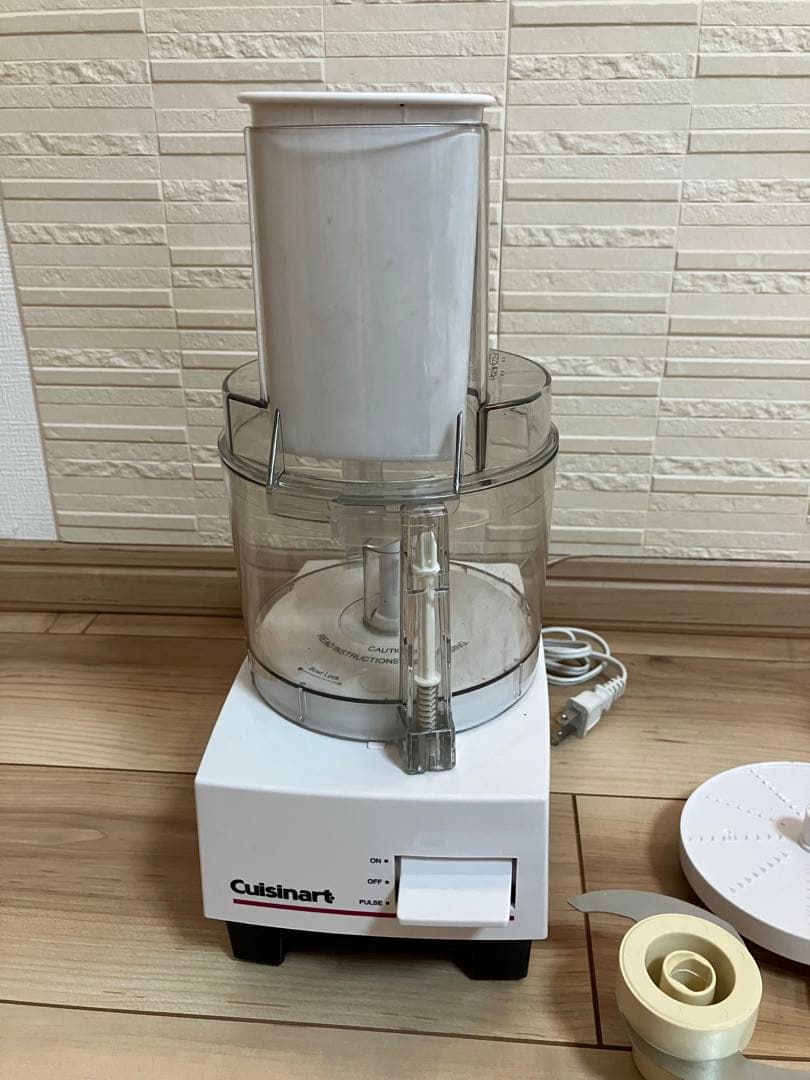 期間限定お値下げ　Cuisinart フードプロセッサー DLC-101J