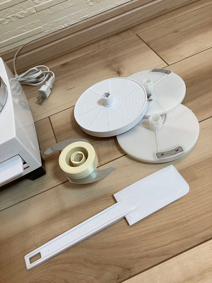 期間限定お値下げ　Cuisinart フードプロセッサー DLC-101J
