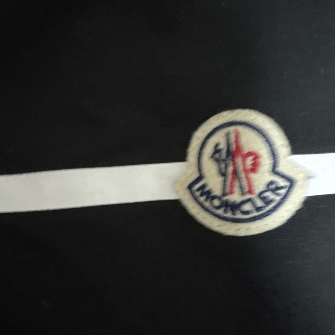 MONCLER ブラック 長袖Tシャツ