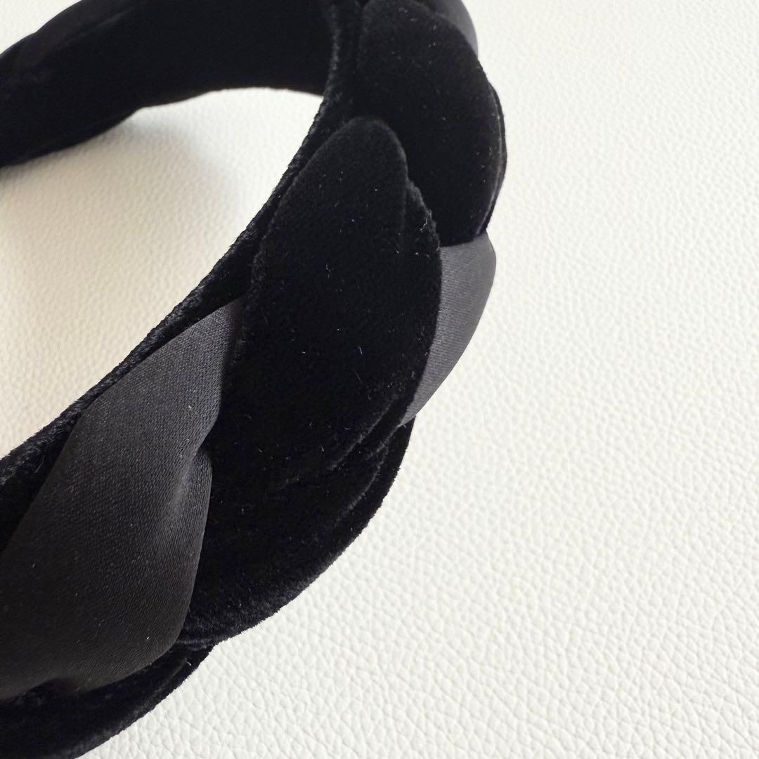 アレクサンドル ドゥ パリ カチューシャ ヘアバンド 黒　ツイスト　ねじり