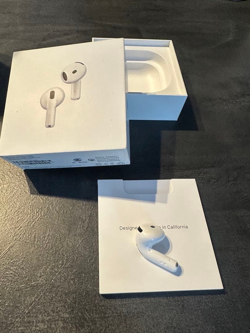 AirPods第4世代 左耳のみホワイト ノイズキャンセリング