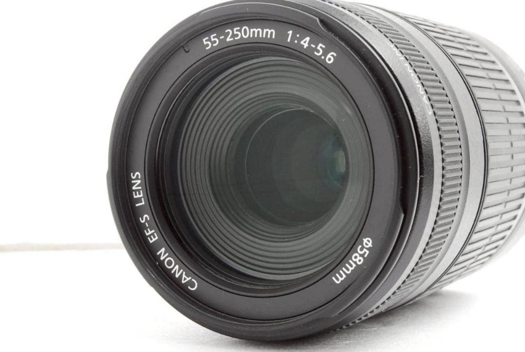 Canon EF-S 55-250mm F4-5.6 IS ❤ 純正望遠レンズ