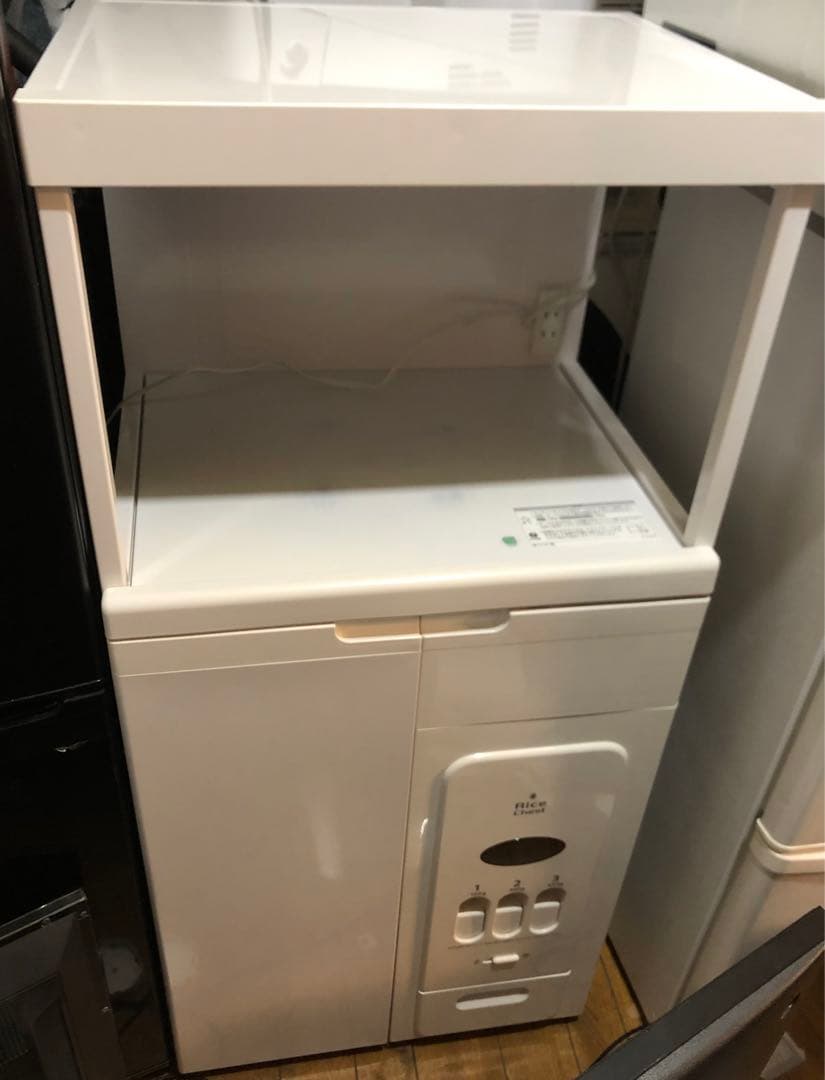 美品　エムケー精工　キッチン収納庫　米びつ付きレンジ台