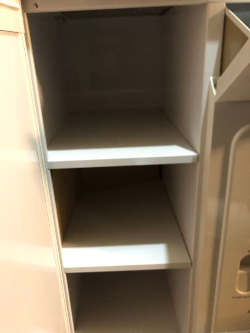 美品　エムケー精工　キッチン収納庫　米びつ付きレンジ台