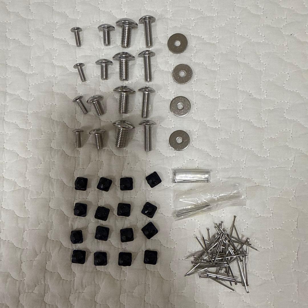 エイトリビング FLOAT 壁掛けテレビ金具 賃貸OK 配線モールなどセット