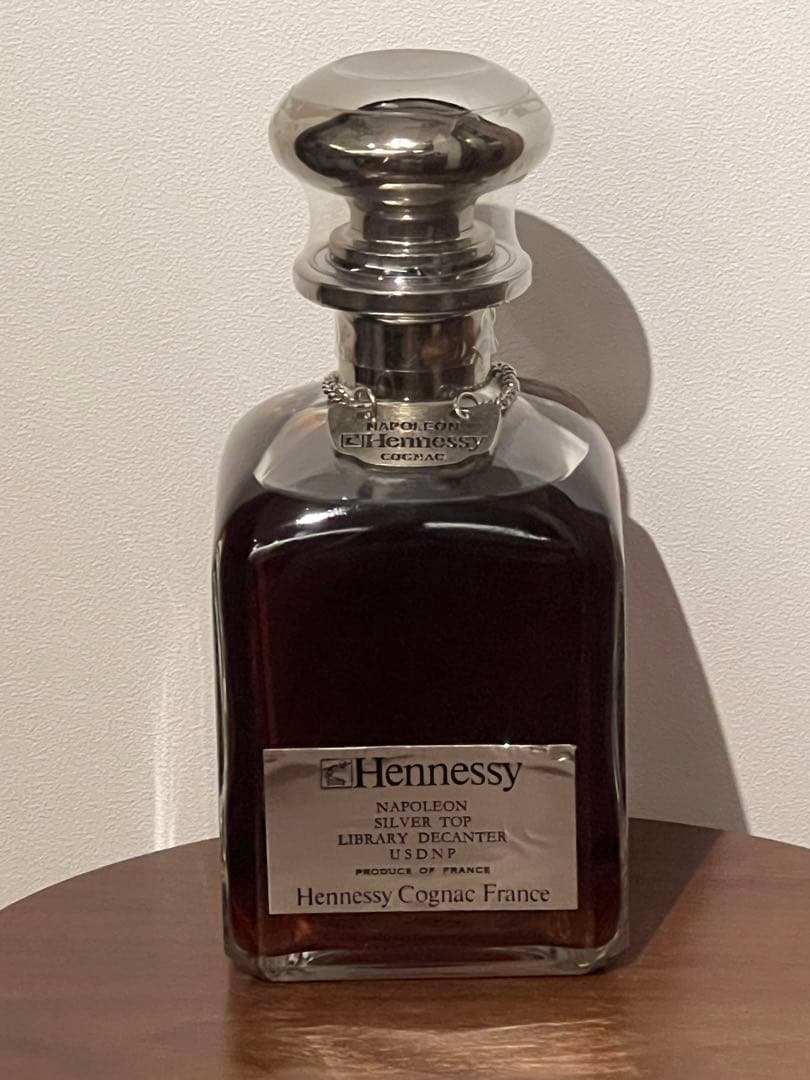 ヘネシー シルバートップ 700ml ナポレオン コニャック Hennessy