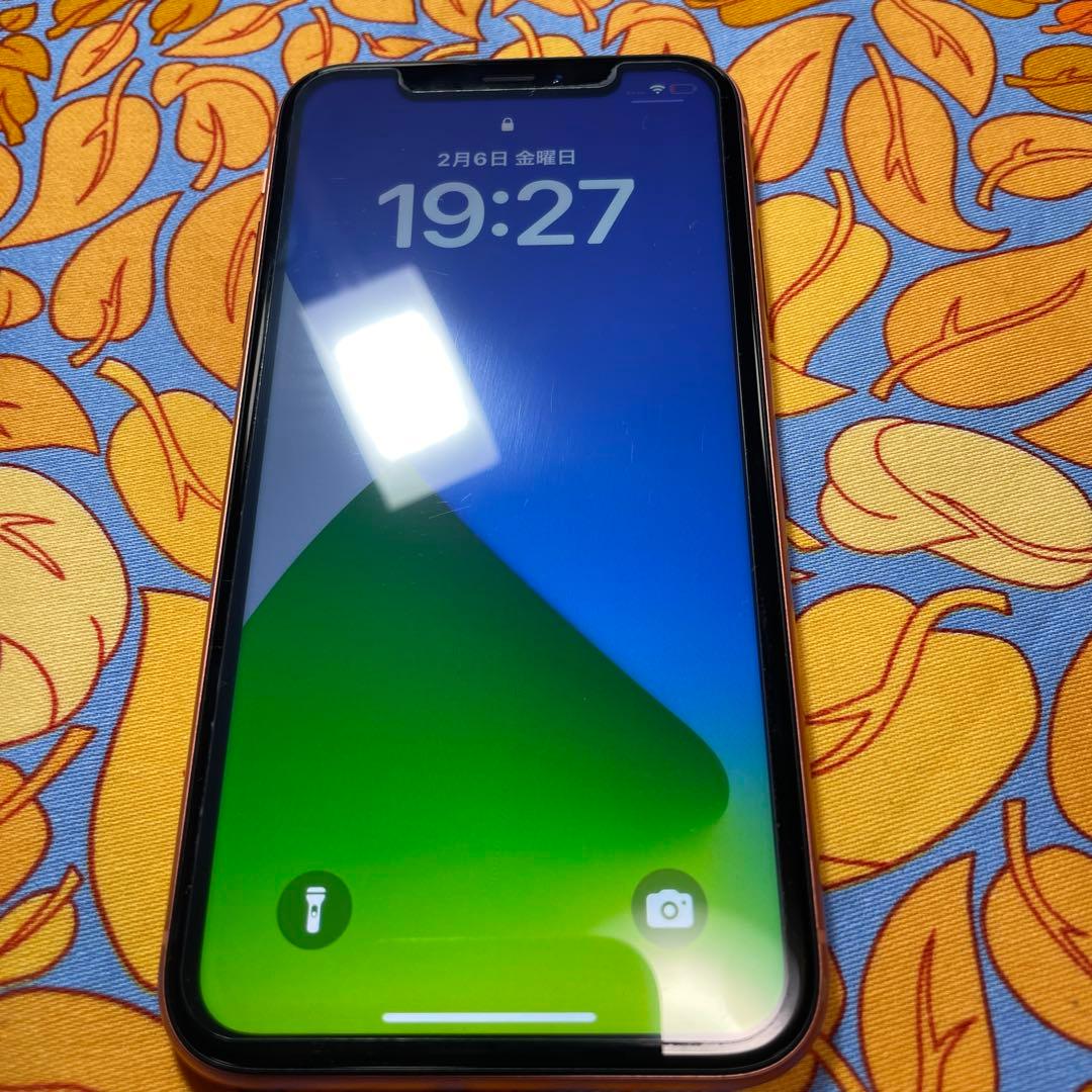 iPhone XR 64GB SIMロックなし