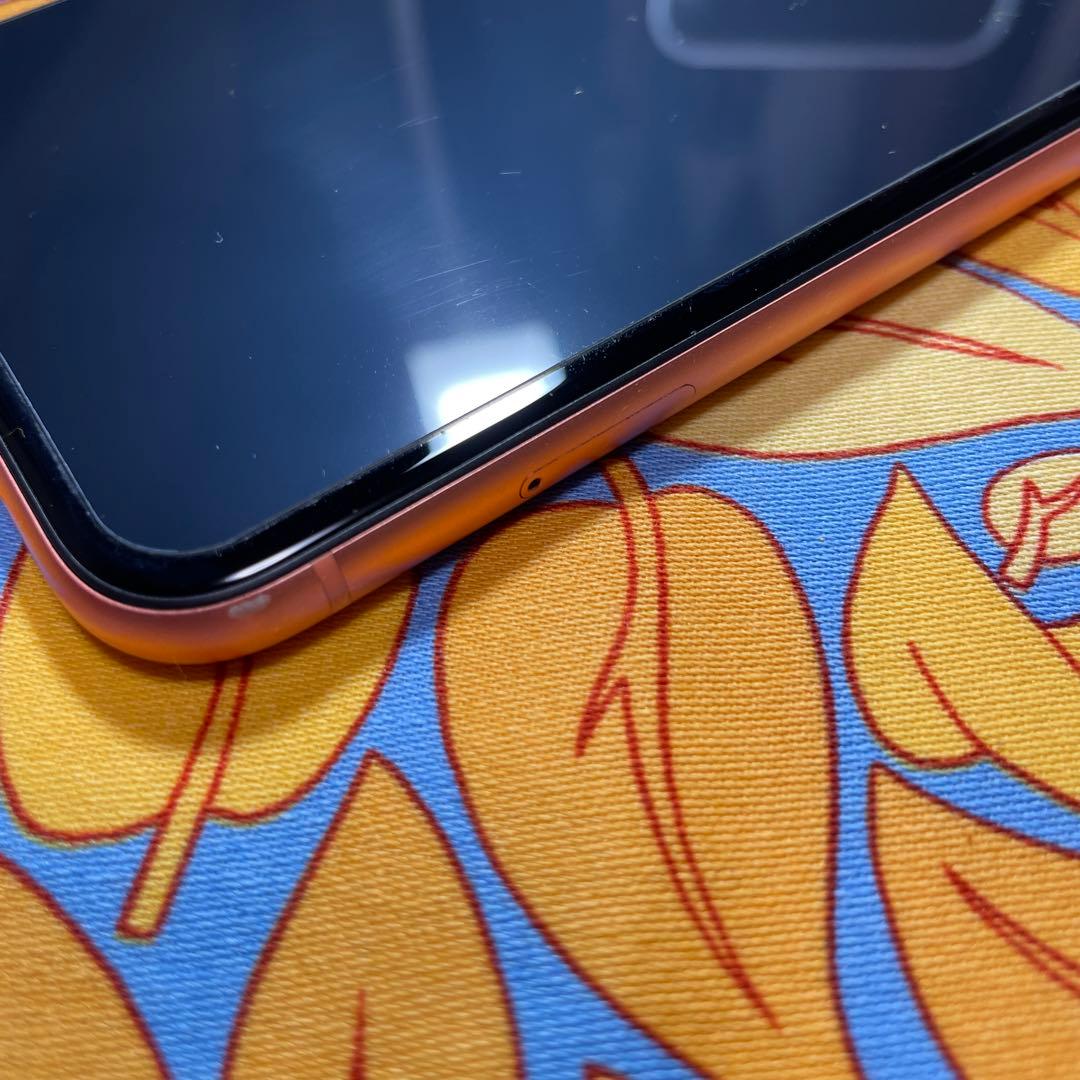 iPhone XR 64GB SIMロックなし
