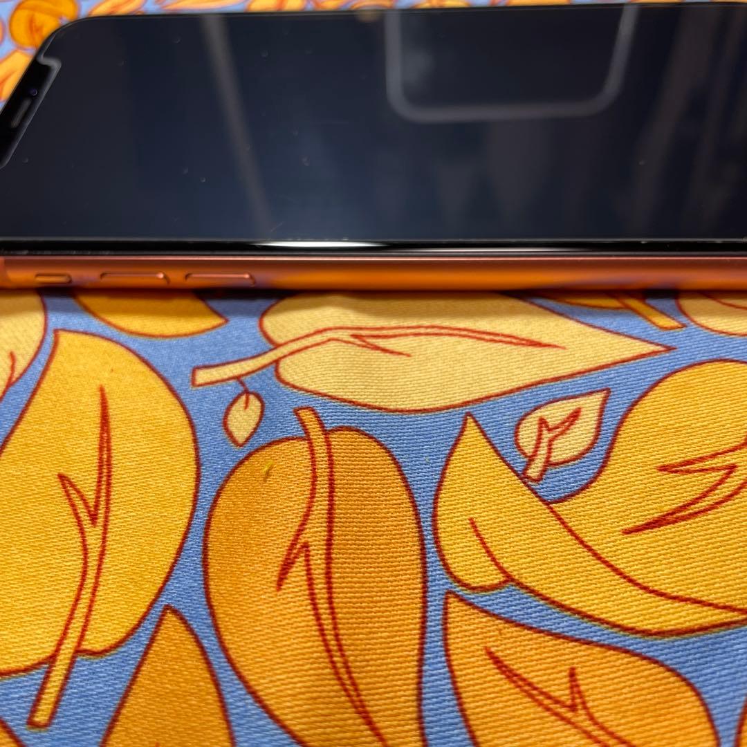 iPhone XR 64GB SIMロックなし