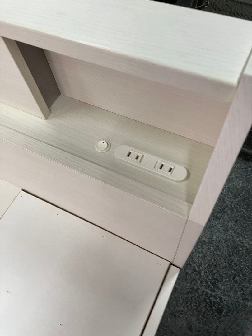 【直接引き取りのみ】ニトリ　シングルベッドフレーム ホワイト 引き出し付き