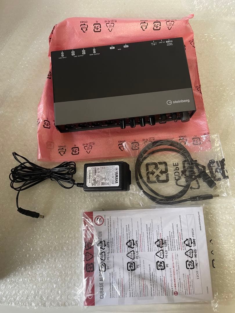 Steinberg UR44C 中古美品