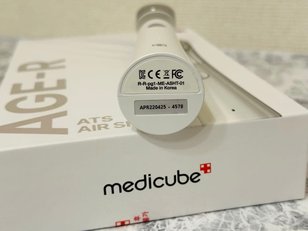 【MEDICUBE】メディキューブ　AGE-Rダーマエアショット