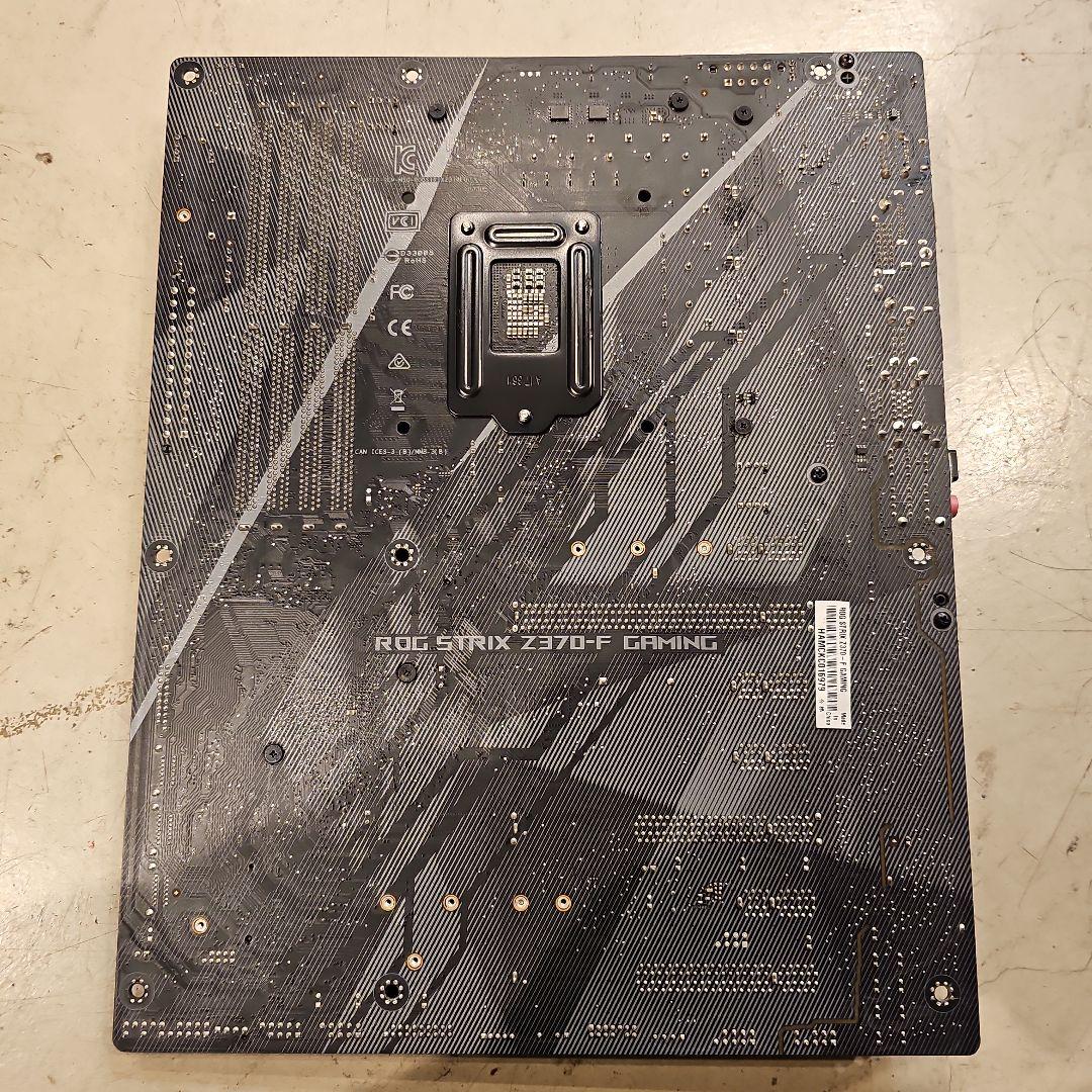 マザボジャンク品扱いで Intel Core i5-9600K おまけ付き