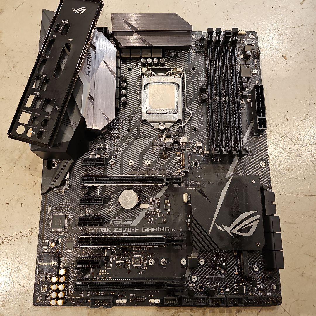 マザボジャンク品扱いで Intel Core i5-9600K おまけ付き