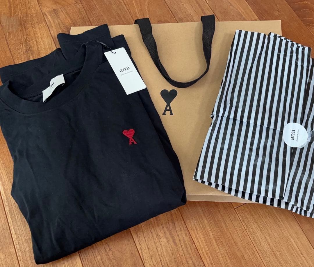 AMIPARIS ハート刺繍 トレーナー 黒XXL