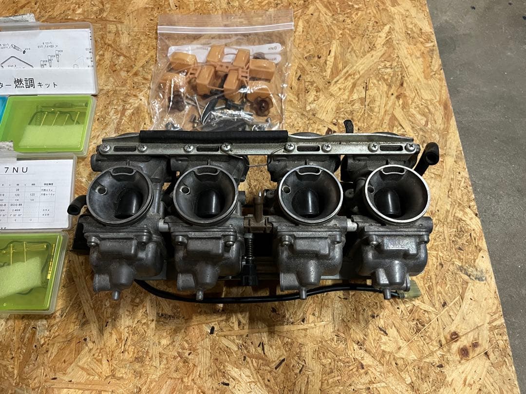 cb750 rc42 キャブレター　送料込み