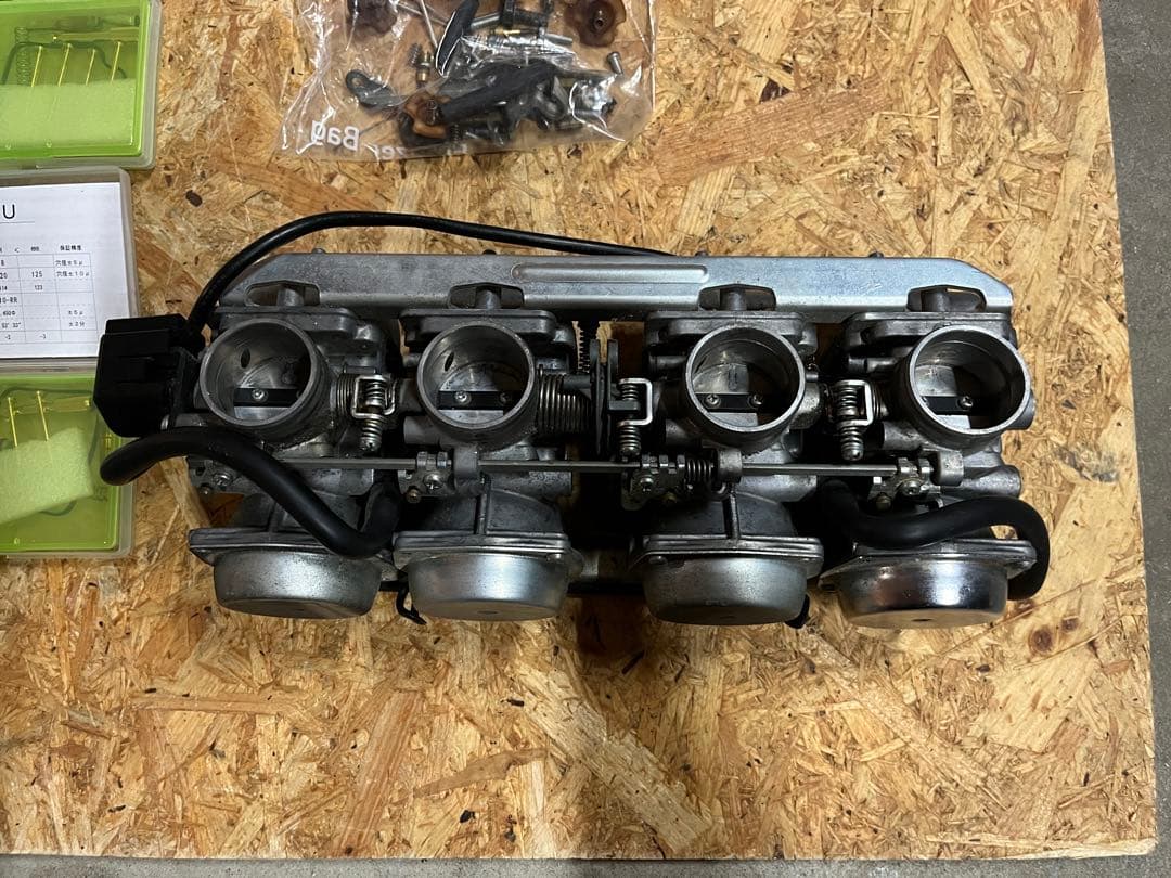 cb750 rc42 キャブレター　送料込み