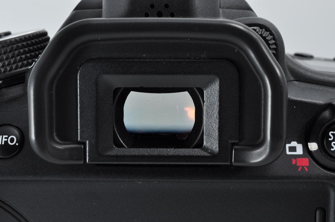 完動美品 Canon EOS 80D 一眼レフ デジタルカメラ 元箱付き#456