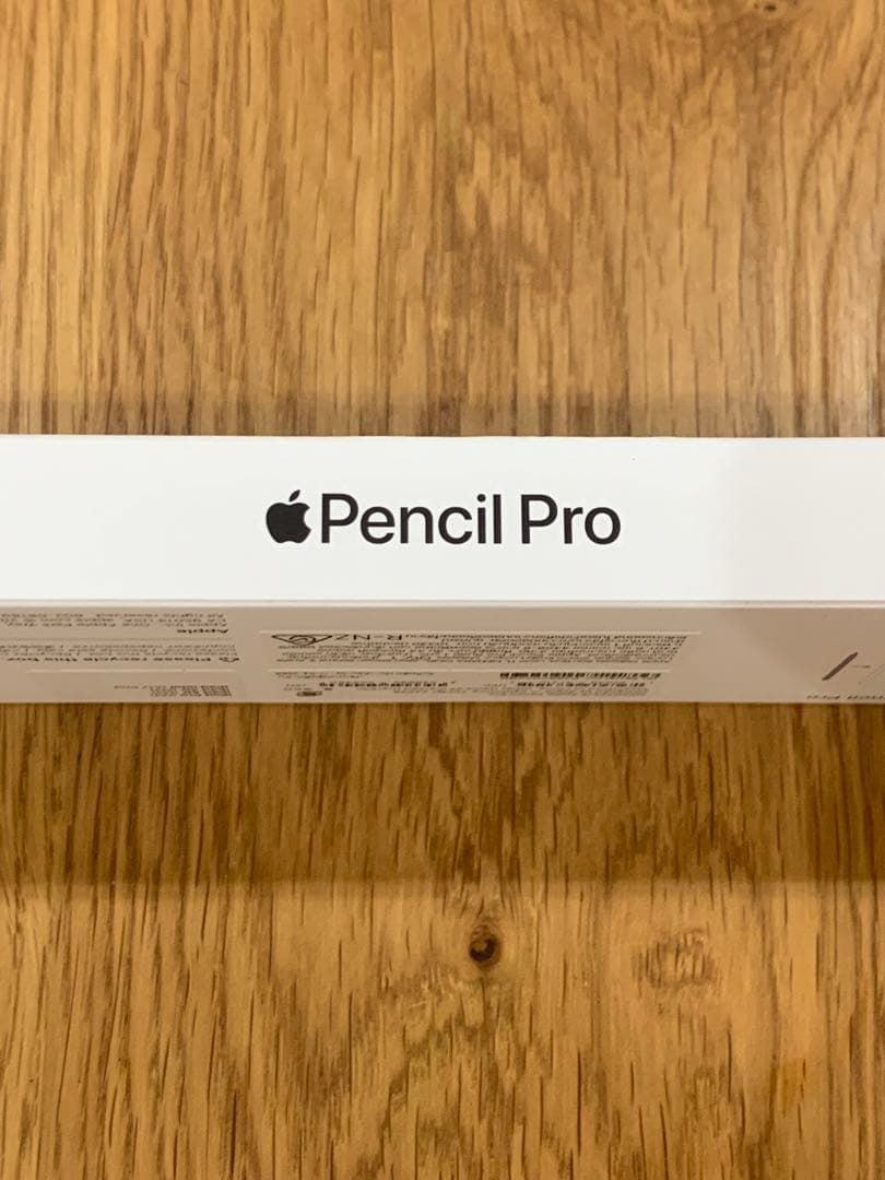 Apple Pencil Pro ホワイト　2025年7月購入　新品同様
