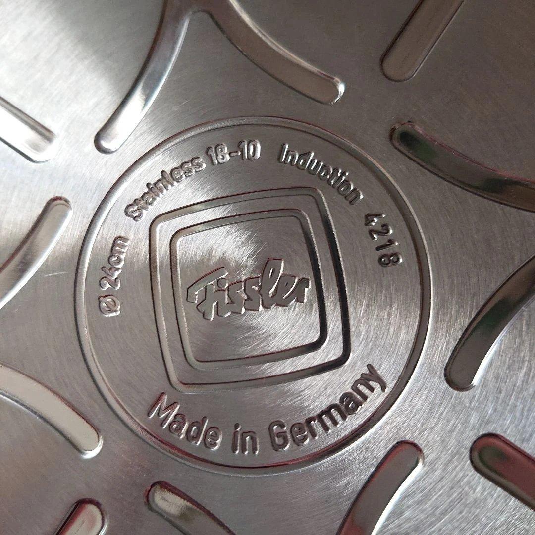 フィスラープロコレクション　サーブパン24cm ふた、プレート付 箱なし未使用