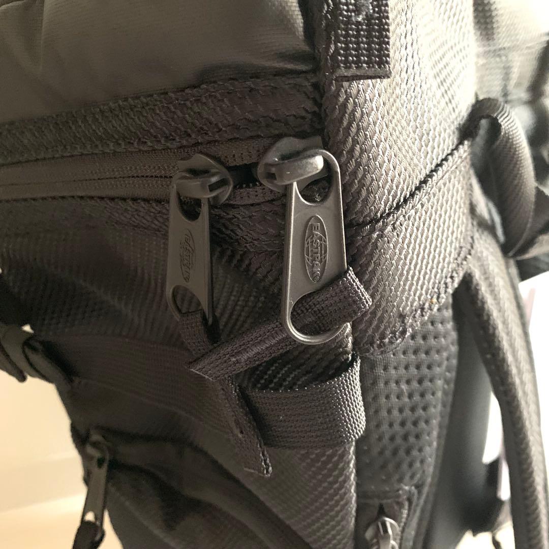 【新品】イーストパック×アウディ quattro デイパック リュックサック