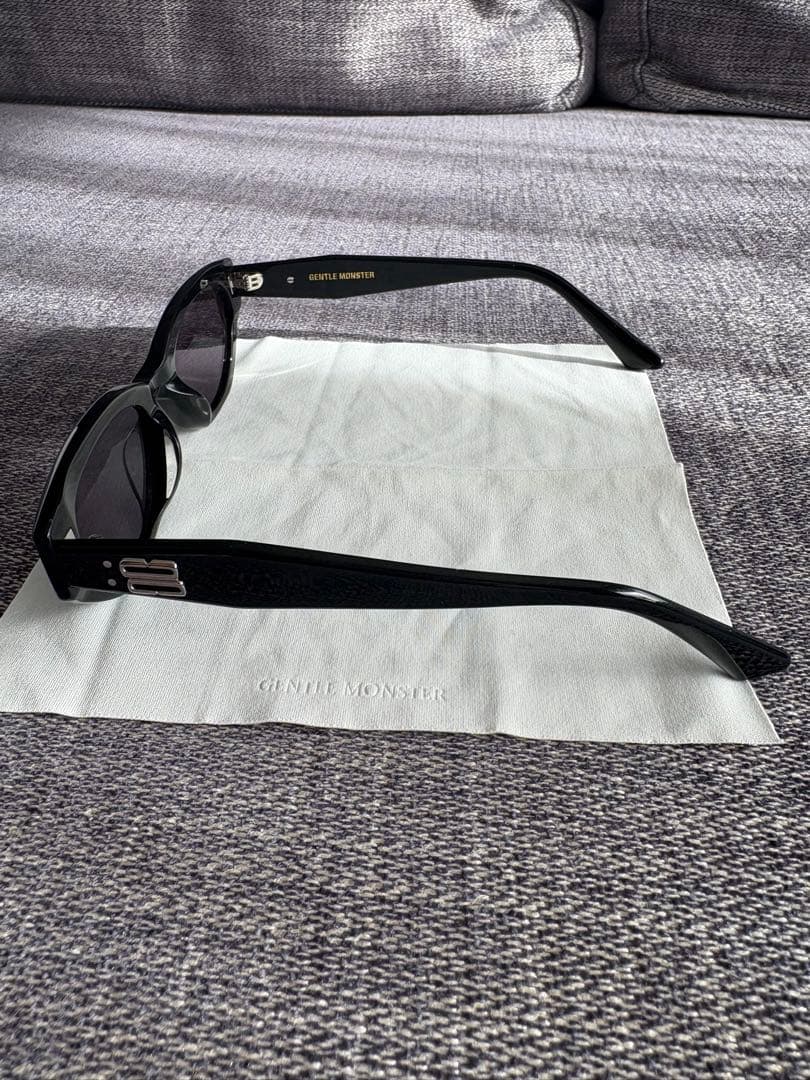 小物 GENTLE MONSTER Rococo 01