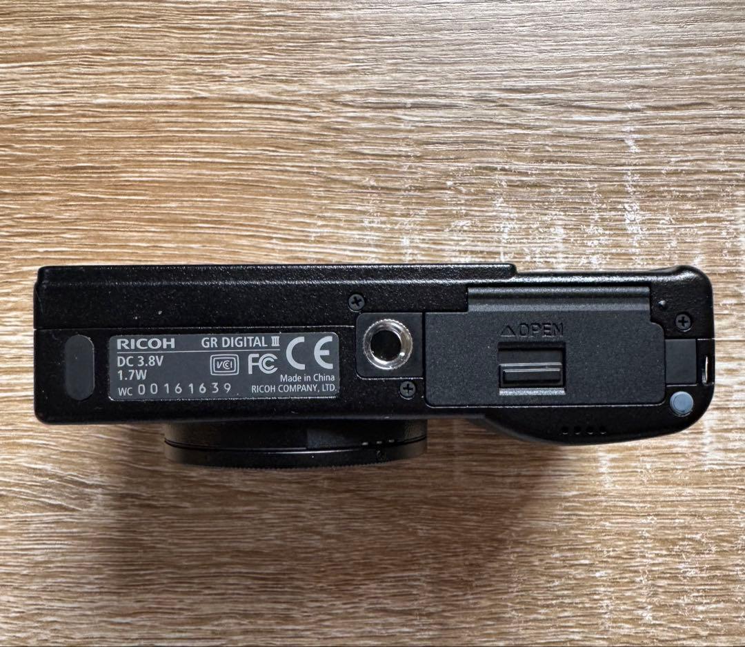 RICOH GR DIGITALⅢ（ショット数585回）