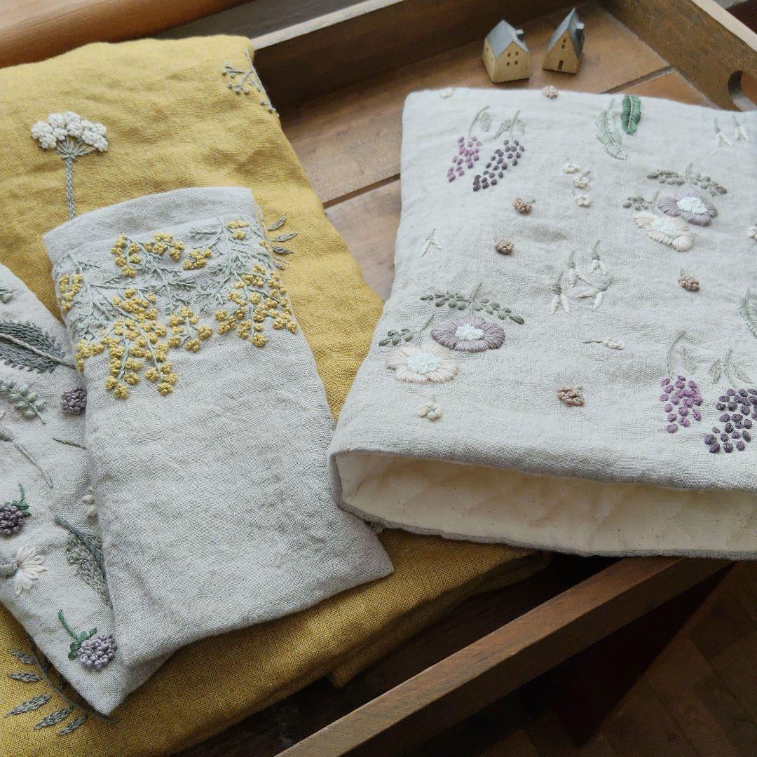 【ララ様オーダー専用ページ】リネン刺繍　エコバッグ　メガネケース