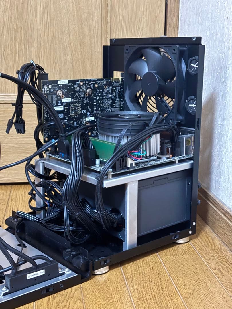 キューブ型PC Core i5-6500