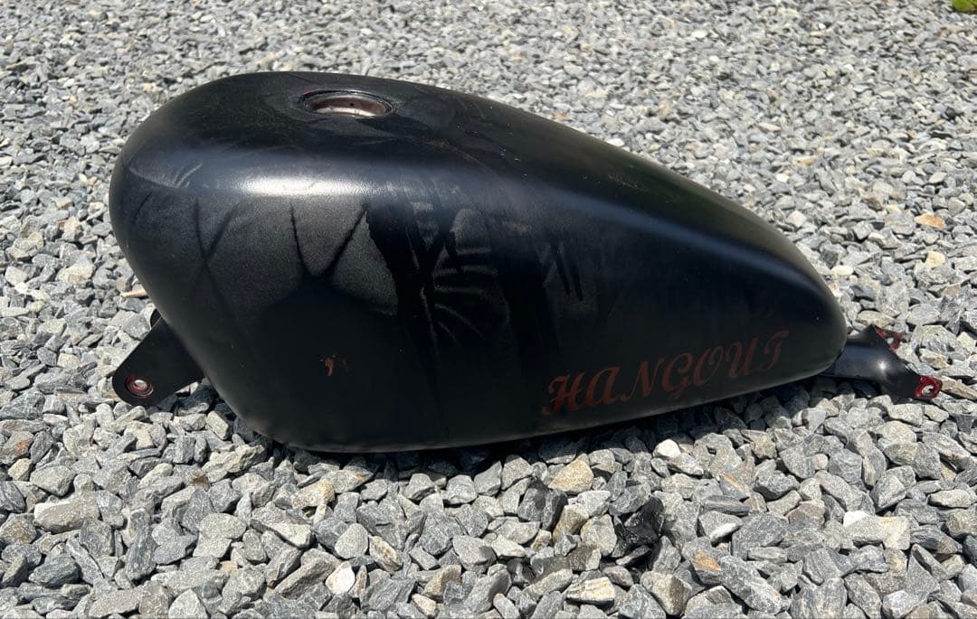 【送料無料❣️・即日発送最安値】スポーツスター純正タンクXL1200取り外し04y