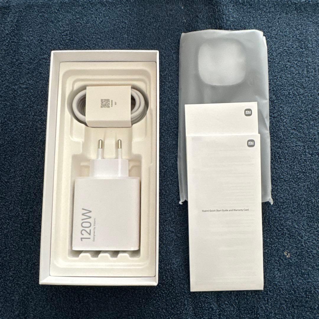 スマートフォン本体 Xiaomi Redmi Note 14 Pro+ 5G 12GB/512GB