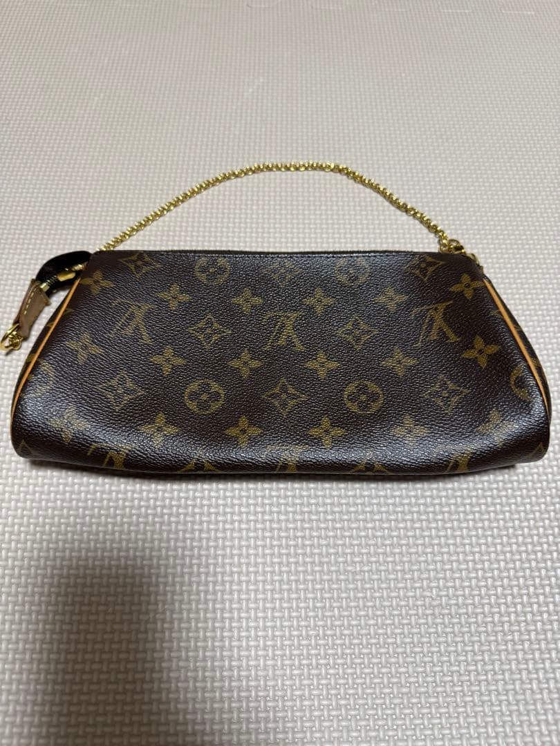 Louis Vuitton モノグラム ショルダーバッグ　エヴァ