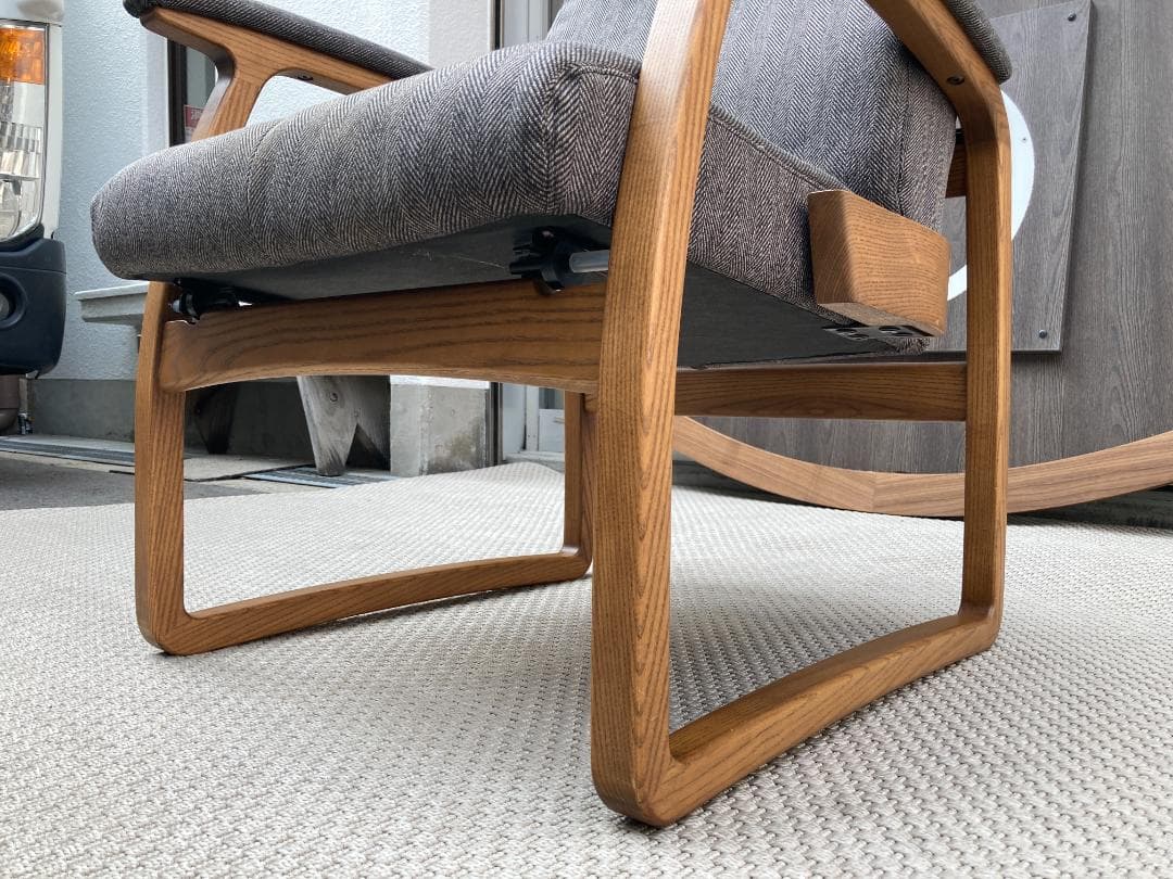 現行☆FUJI FURNITURE／Rauha／リクライニングチェア＋オットマン