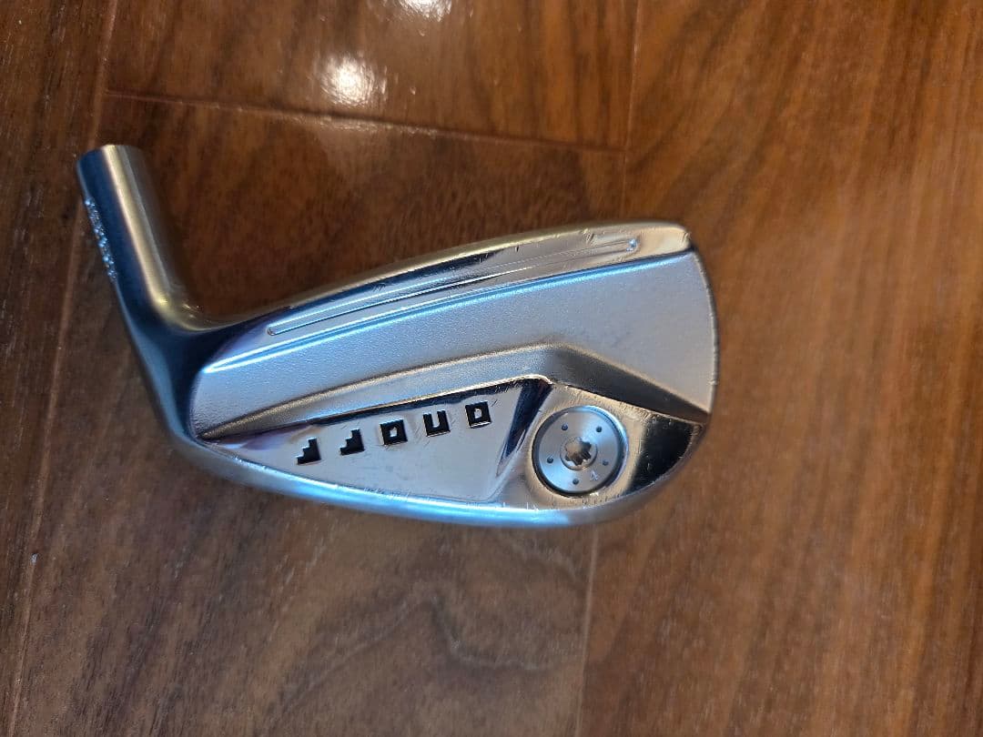 2024　オノフKURO オノフクロ　アイアン 6ーP ヘッドのみ