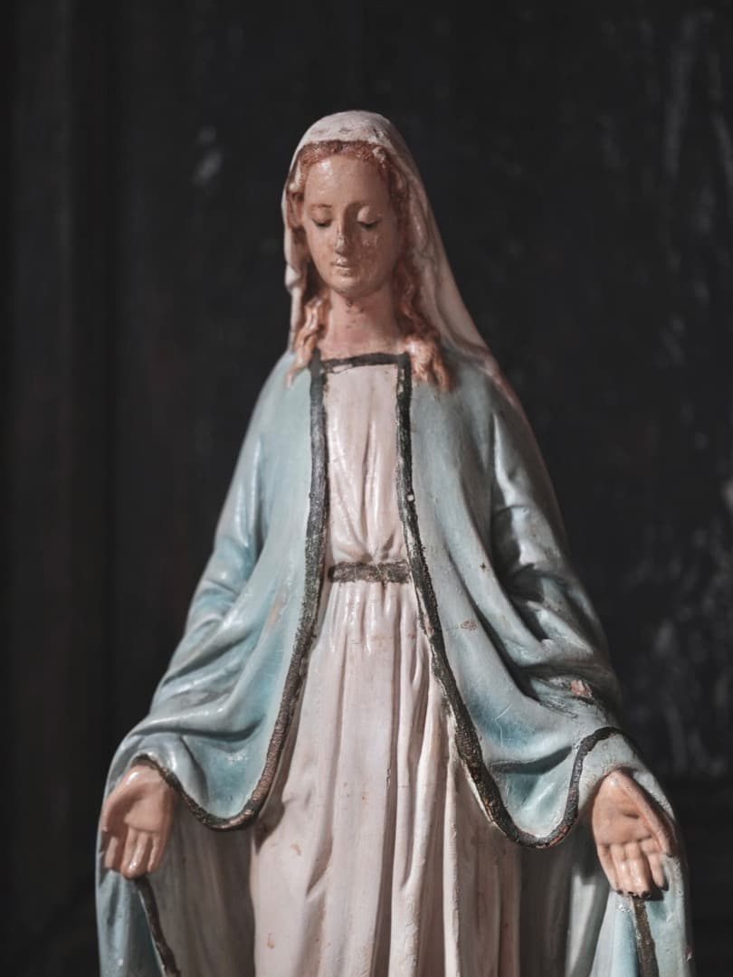 ◎フランスアンティーク　癒しの御顔、美しい聖母マリア像