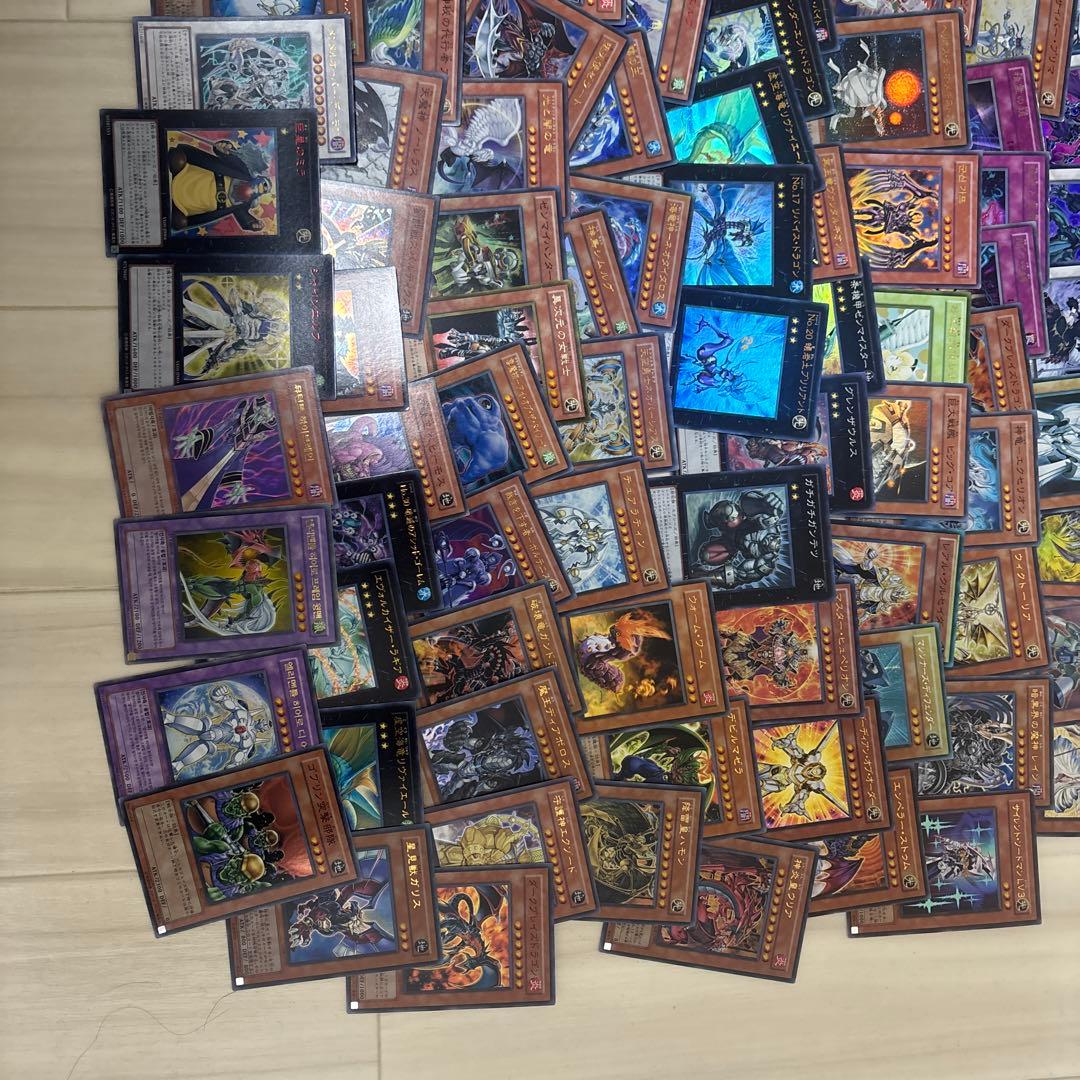 遊戯王OCGカード 約150枚セット/まとめ売り/レアカード/ホロ/レリーフ