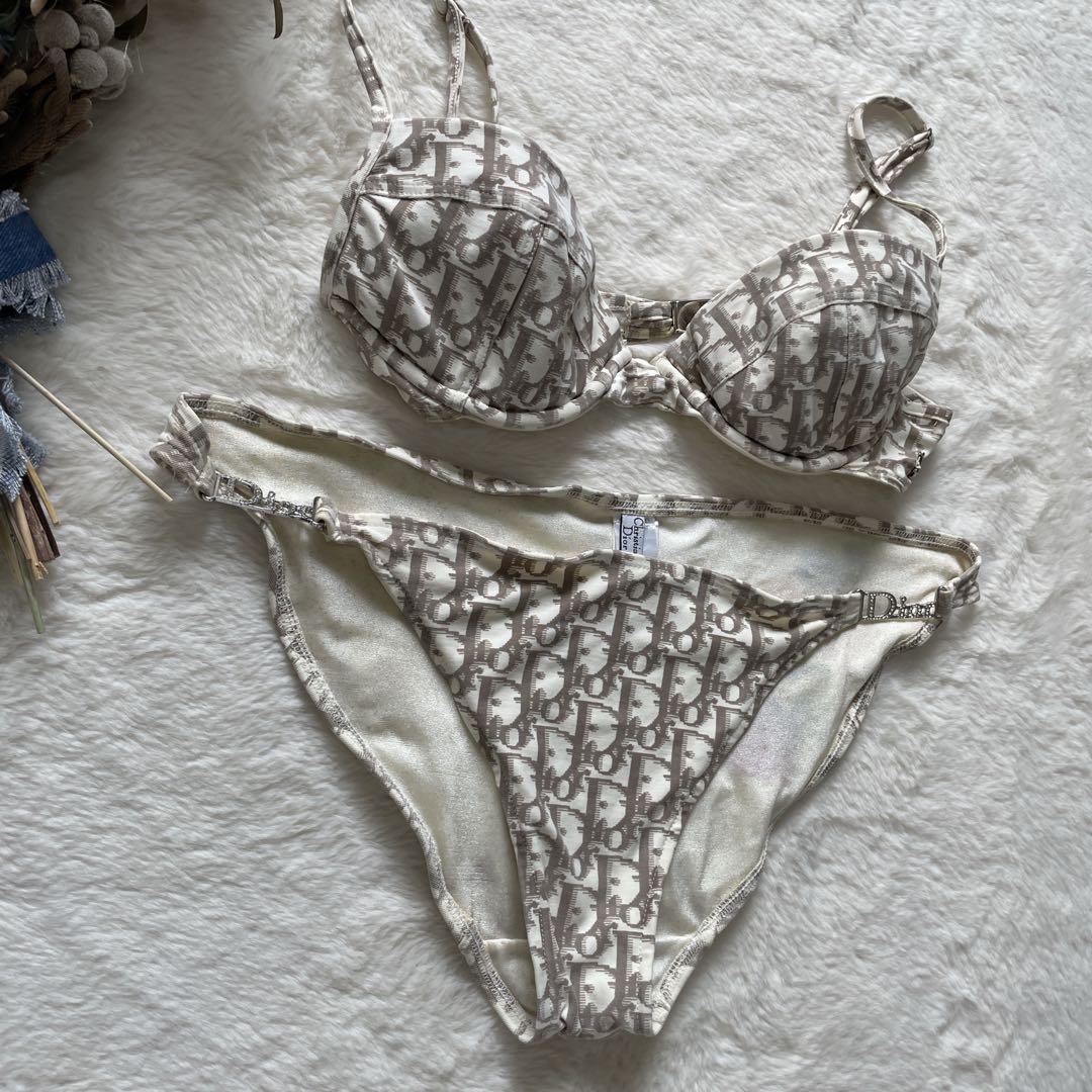 クリスチャンディオール トロッター水着 ビキニ 刺繍入り チャーム付き